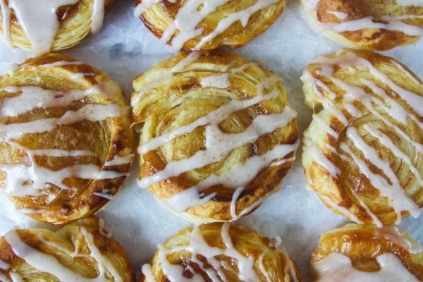 Delicious Vegan Cinnamon Rolls Made with Spice Drops
